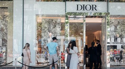 competitors of dior|target audience of Dior.